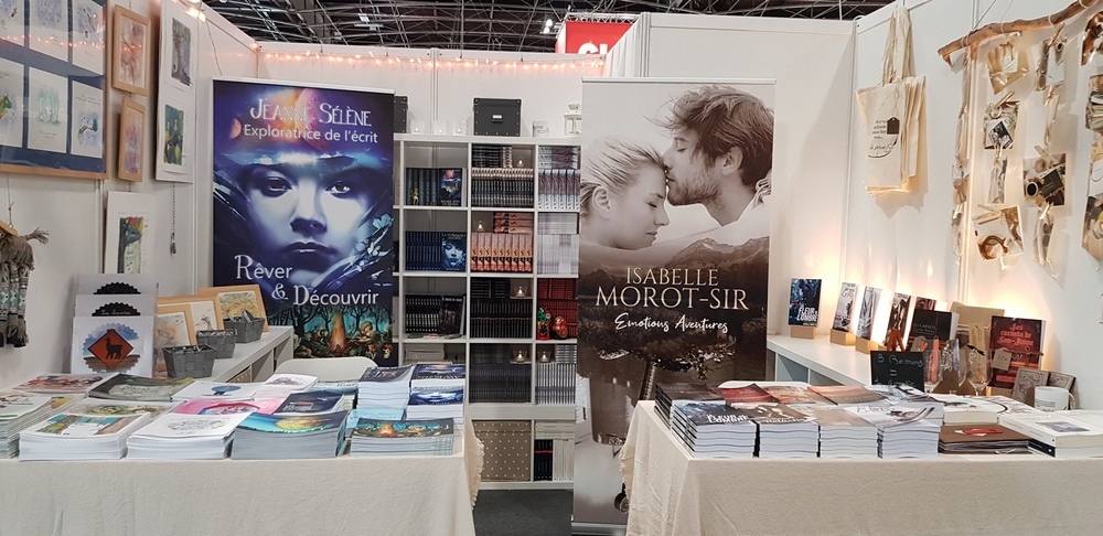 Stand d'Isabelle Morot-Sir et de Jeanne Sélène au salon du livre Paris 2019