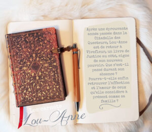 Visuel annonçant la précommande de Vendetta, tome 3 des Carnets de Lou-Anne d’Isabelle Morot-Sir.